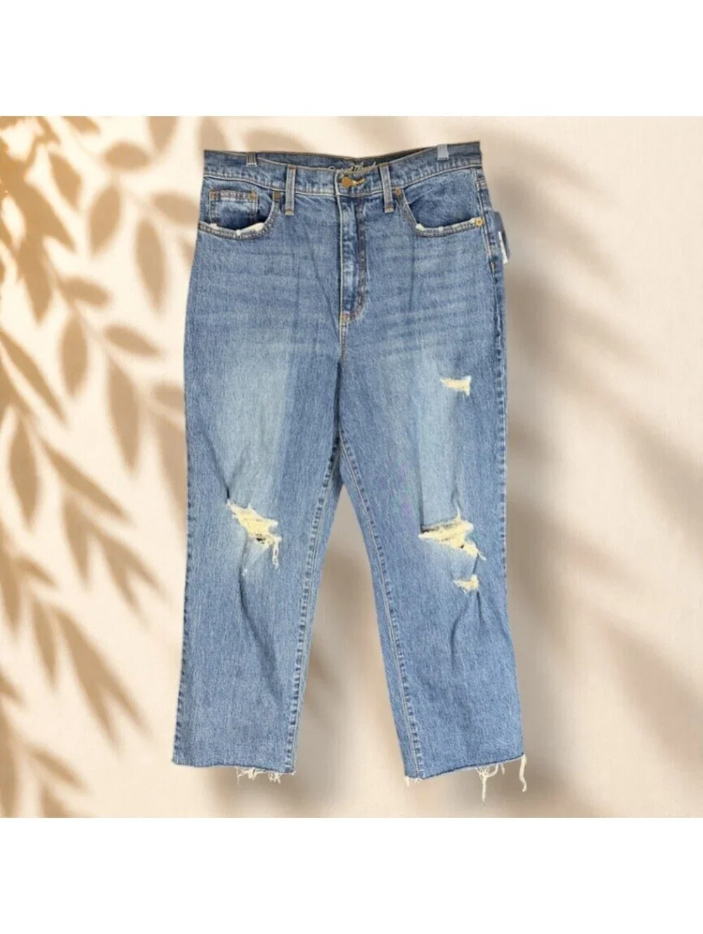 New Universal Thread Jeans Women 14 Blue Denim Medium Wash Distressed Cut Off